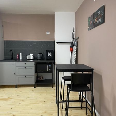 Schei Central Studios In The Heart Of בראשוב מראה חיצוני תמונה